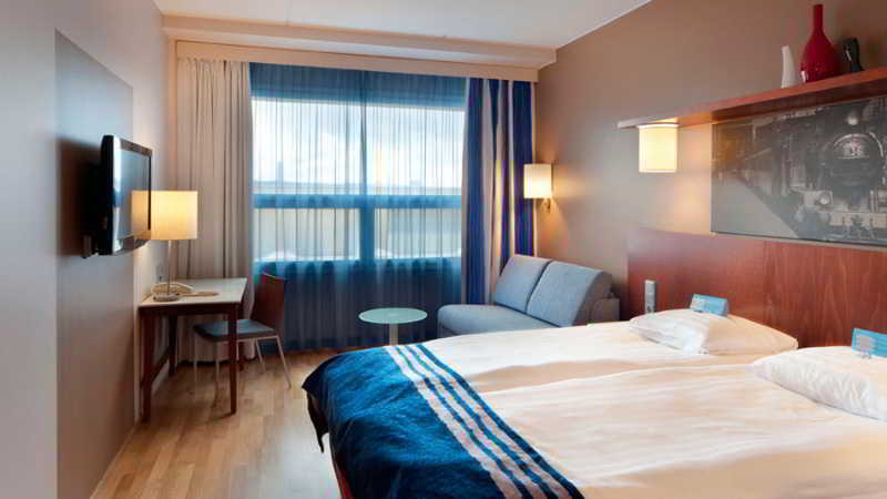 - Station By Ihg 4*